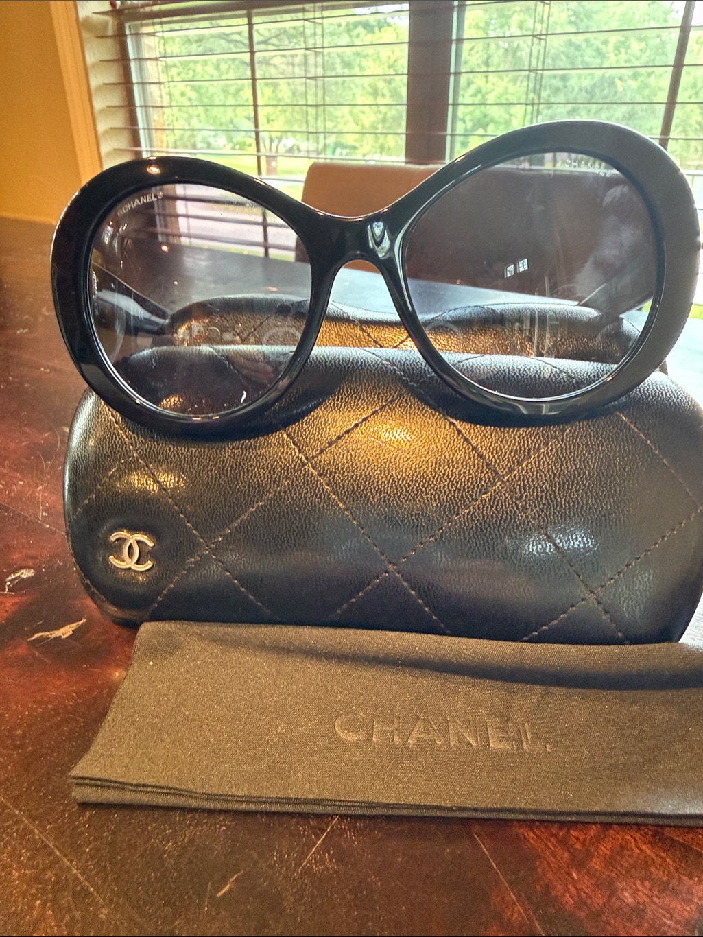 Chanel Black Quilted Sunglasses With Cc Logo Temples